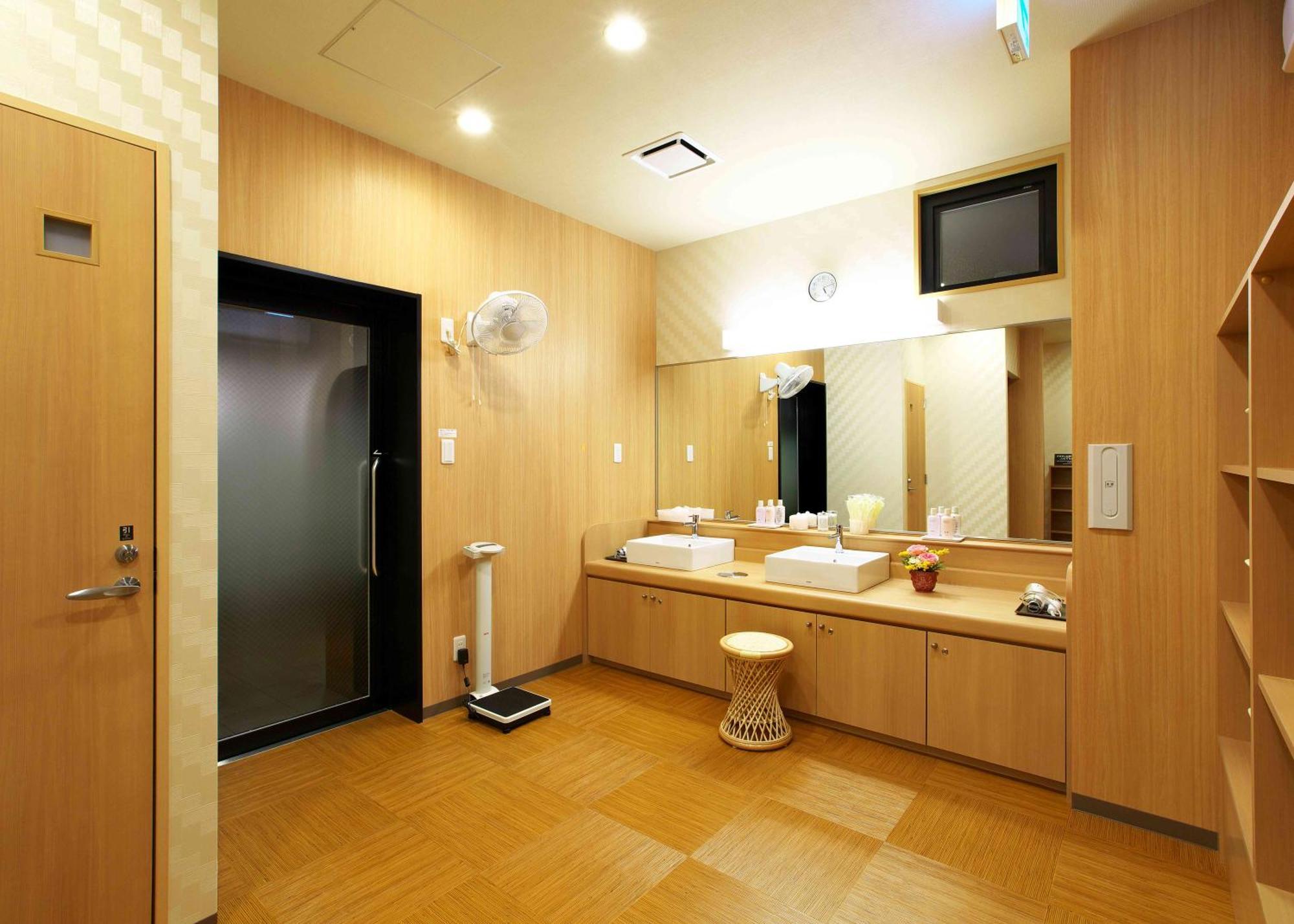 Hotel Route-Inn Sabae -Kokudou 8 Gou- Экстерьер фото