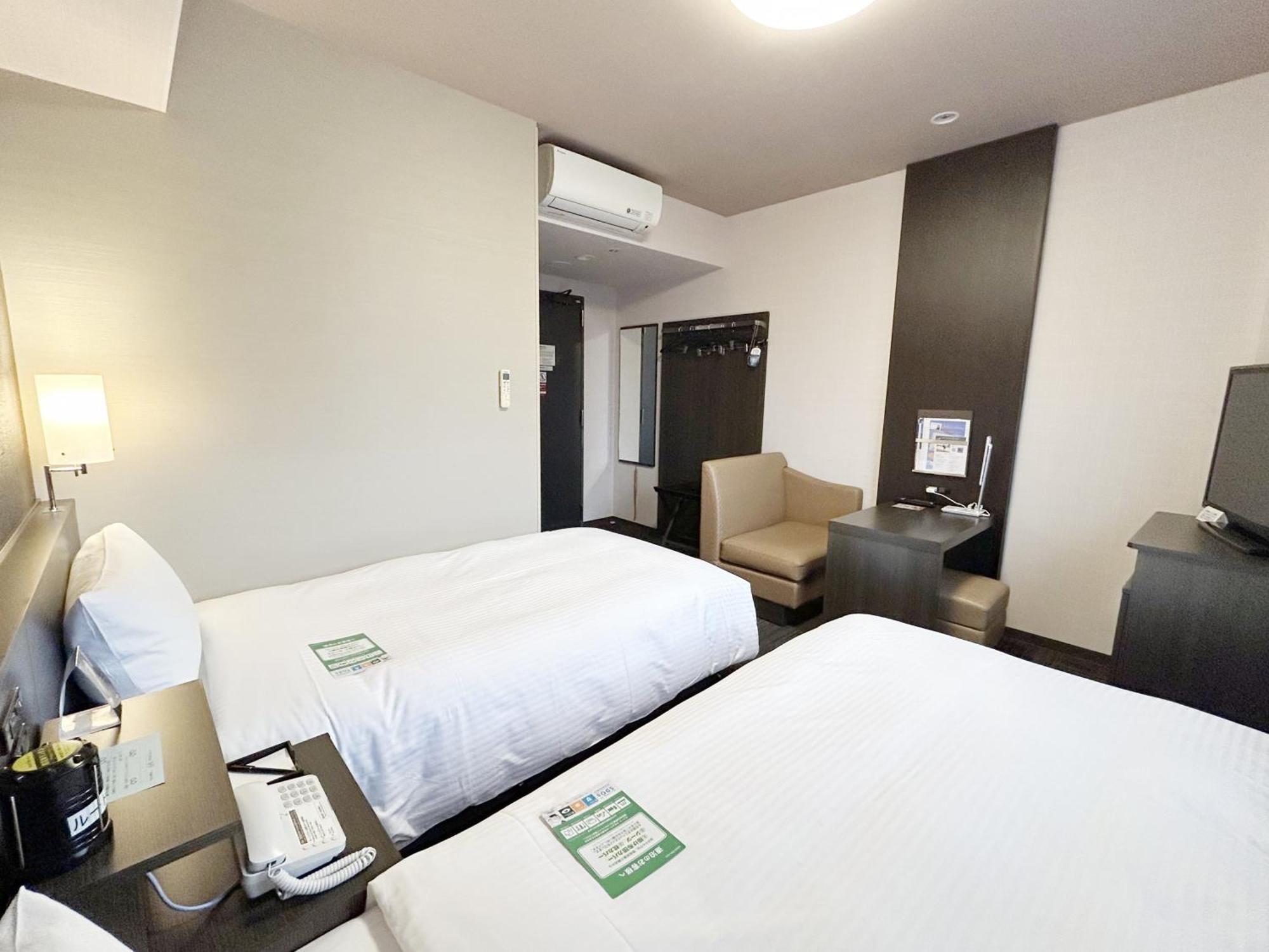 Hotel Route-Inn Sabae -Kokudou 8 Gou- Экстерьер фото