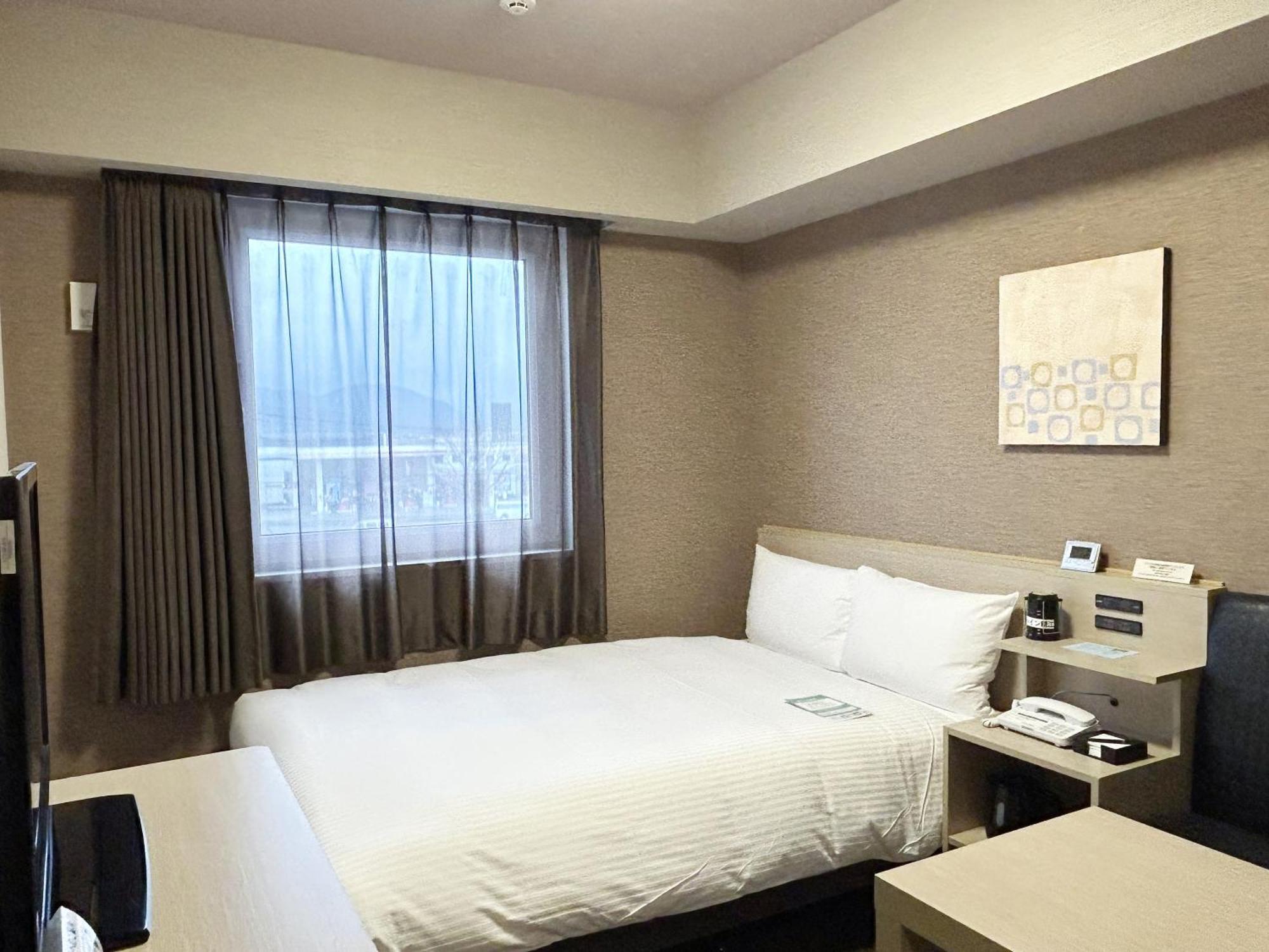 Hotel Route-Inn Sabae -Kokudou 8 Gou- Экстерьер фото
